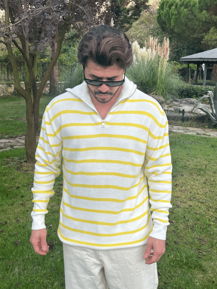 Yarım Fermaurlu Çizgili Triko Oversize